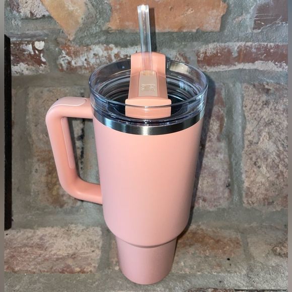 Starbucks X Stanley Summer 2023 40 oz pink peachy color Live Show Feature - Picture 7 of 8